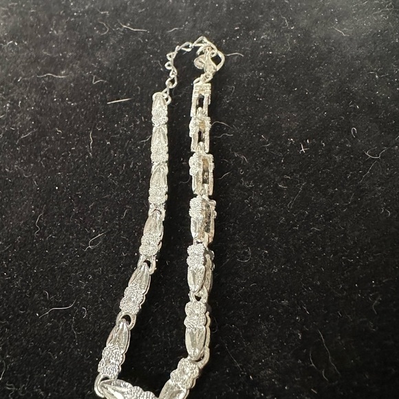 Sterling Silver Flower and Leaf Bracelet - Picture 5 of 6